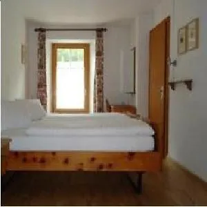 Piz Ela Bergun 酒店