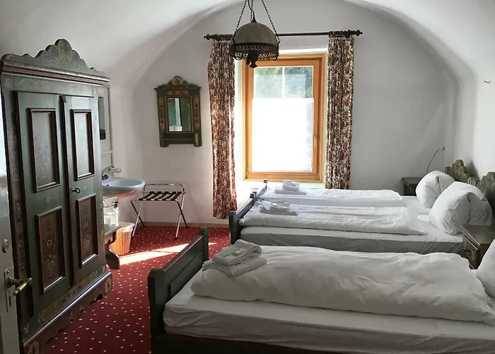 Piz Ela Bergun 酒店